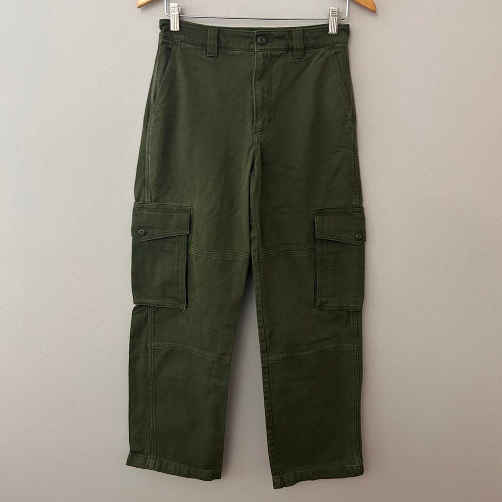 Aritzia TNA Supply Cargo Pants Olive Army Green Womens 6 Utility Pockets Relaxed